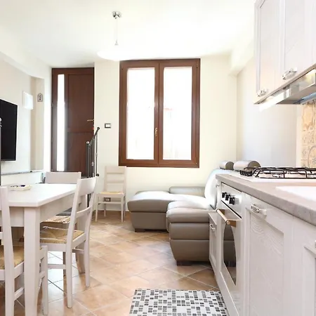 Terrazza Della Rocca Feriehus Cefalù